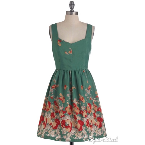 Modcloth Dresses & Skirts - ModCloth Vine and Dine Dress